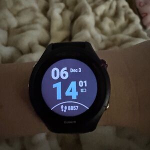 Garmin Black Fitness Smartwatch